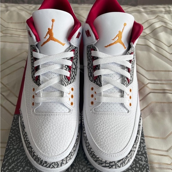 Jordan 3 Retro Cardinal Red
